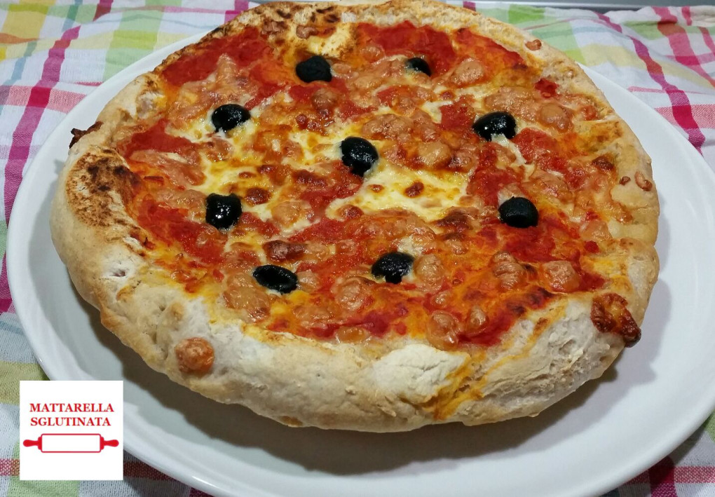 Pizza con scamorza